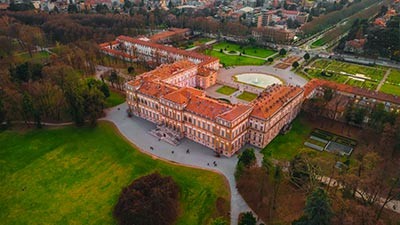 villa-reale-monza-auto-lusso-con-autista