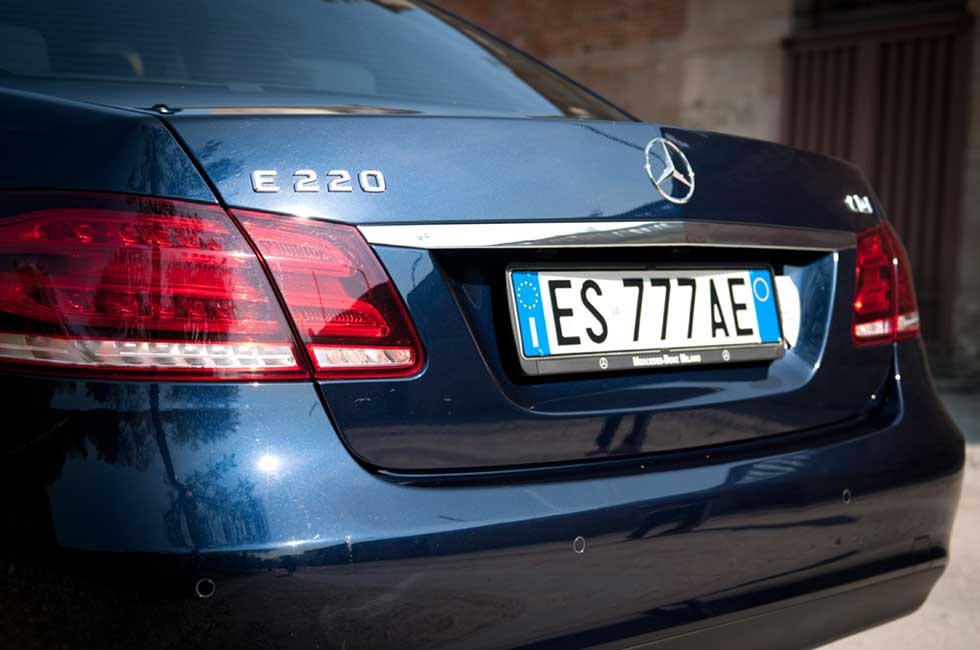 Mercedes Classe E 220 Sport: vista posteriore Mercedes Classe E 220 Sport: vista posteriore