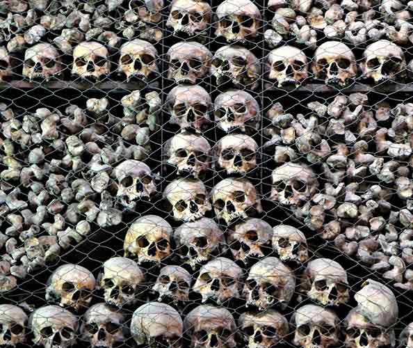 Santuario di San Bernardino alle Ossa Alla scoperta dei luoghi più segreti ed insoliti di Milano: Santuario di San Bernardino alle Ossa