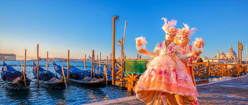 Carnevale a Venezia 2018, in auto di lusso con conducente