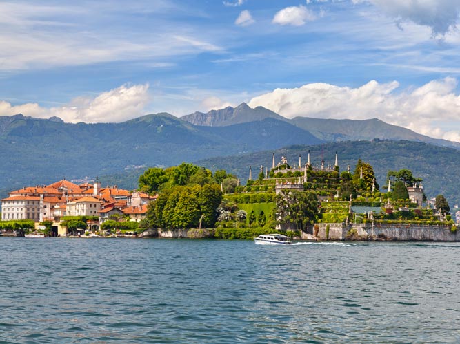 ferragosto a milano lago maggiore