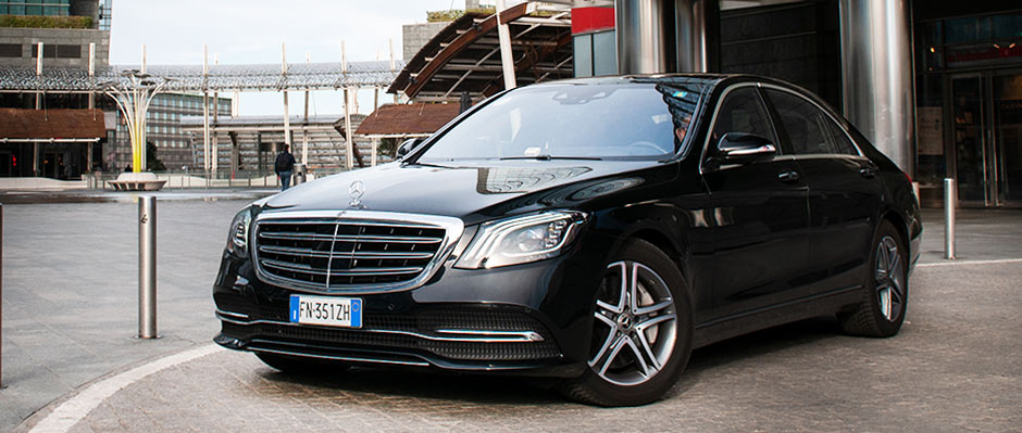 Mercedes S 560 4MATIC: scopriamola insieme
