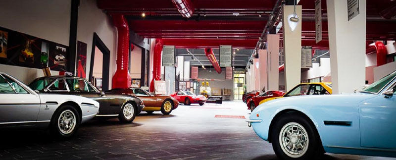 Visita al museo Lamborghini con Vip Limousine NCC Milano
