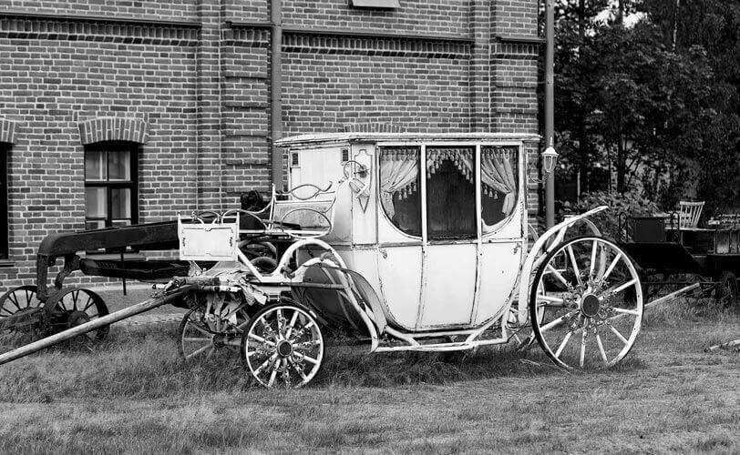 Ncc Milano: storia della limousine carrozza