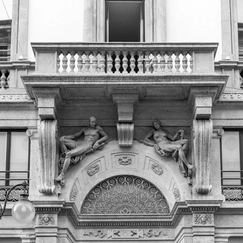 Noleggio con conducente a Milano: Palazzo Acerbi
