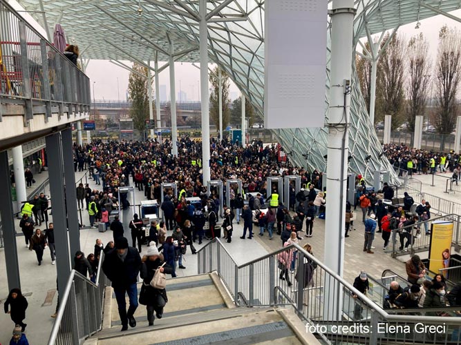 Noleggio ncc lombardia: fiera artigianato ingresso